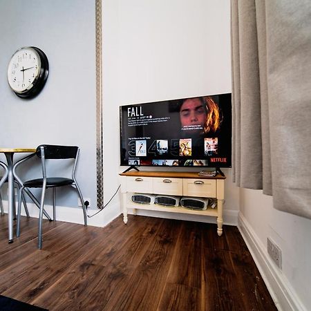 Spacious 2 Bedroom Apartment In Downtown London Eksteriør bilde
